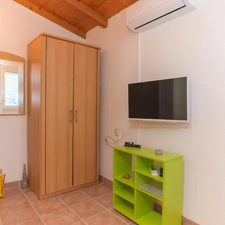 Apartment Lux